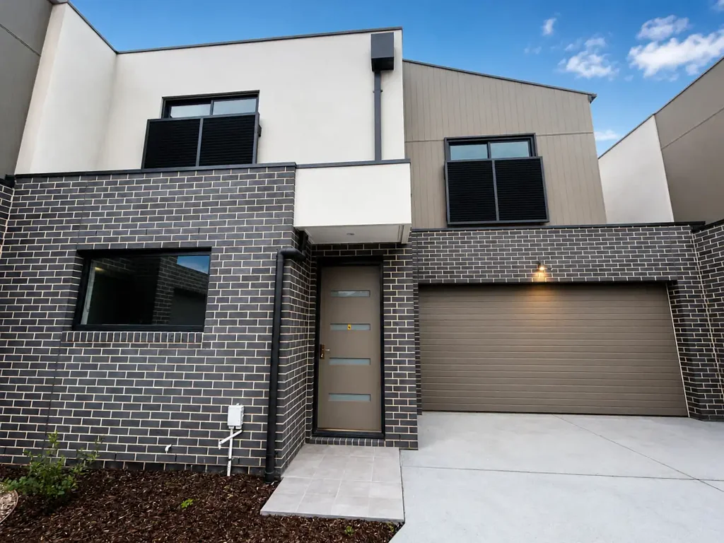 Brand-New Luxury Living with Space for the Whole Family