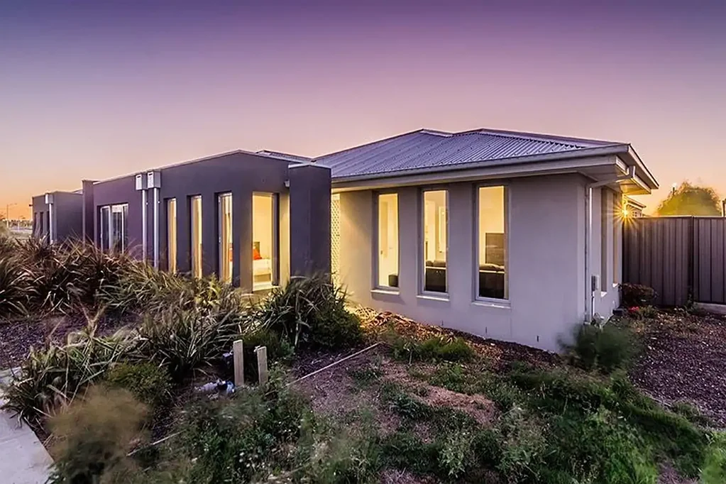 Prime Selandra Rise Location with Excellent Amenities Nearby!!