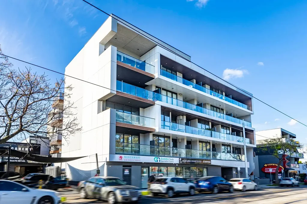 Essendon North 1ਬੈੱਡਰੂਮ PARKSIDE Apartments – A NEAT & CHIC ENTRY LEVEL HOME