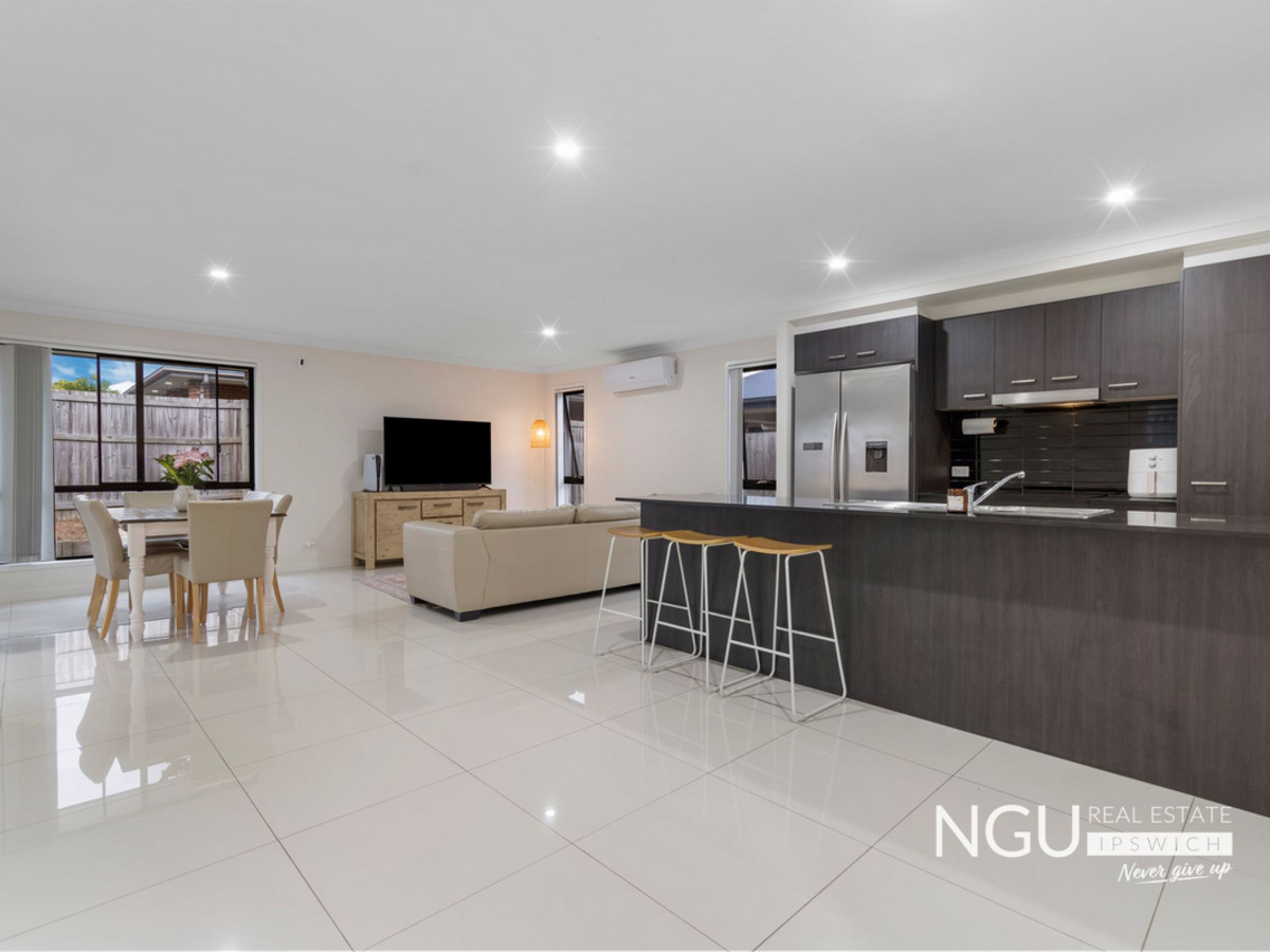 15 ROGERS ST, BRASSALL QLD 4305, 0部屋, 0バスルーム, House