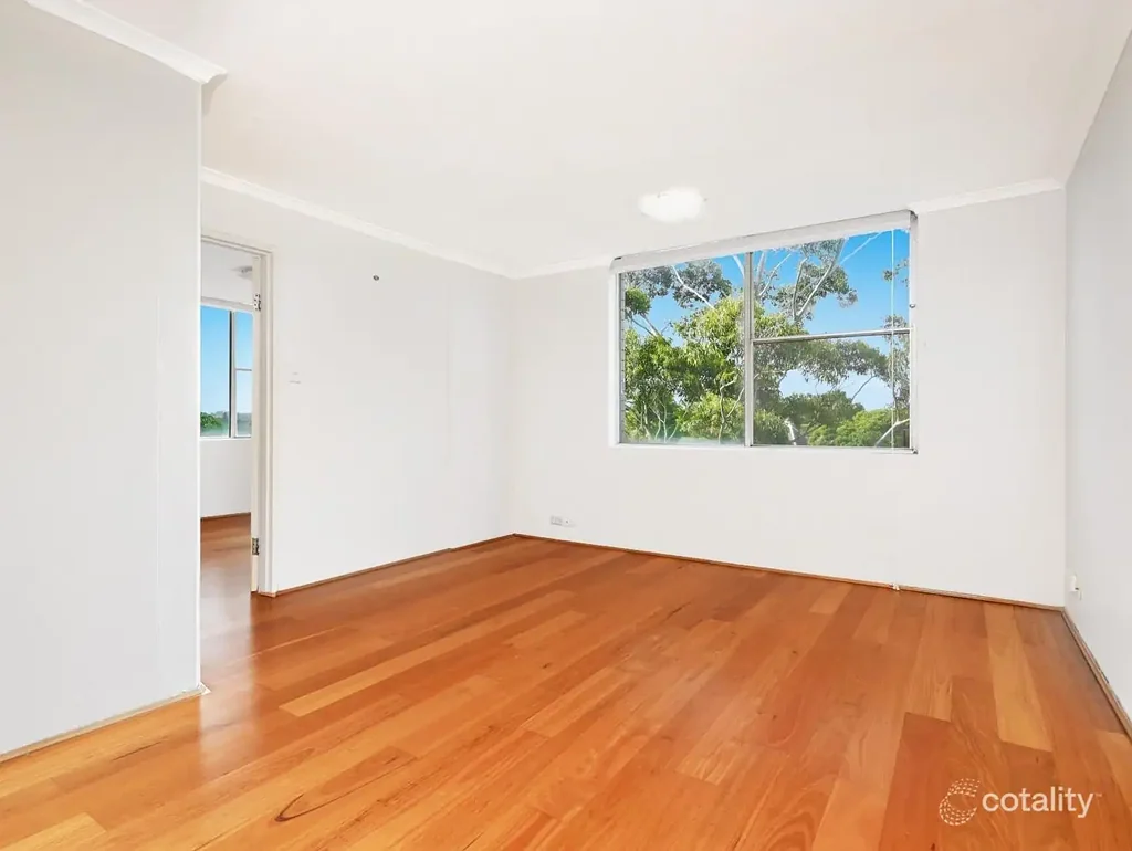 DEPOSIT TAKEN - LEASED AFTER FIRST INSPECTION !!