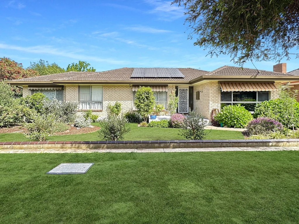 15 Bryant Street, Maryborough, VIC 3465