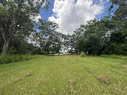 57 High Central Road, Macleay Island