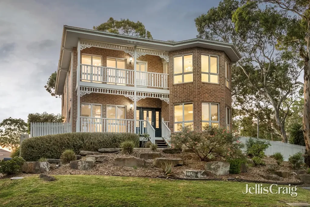 2/16 Piper Crescent, Eltham, VIC 3095