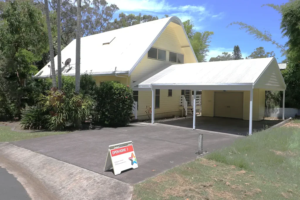 Coochiemudlo Island 3chambre BEACHSIDE RESIDENCE - POSITION, POSITION,POSITION