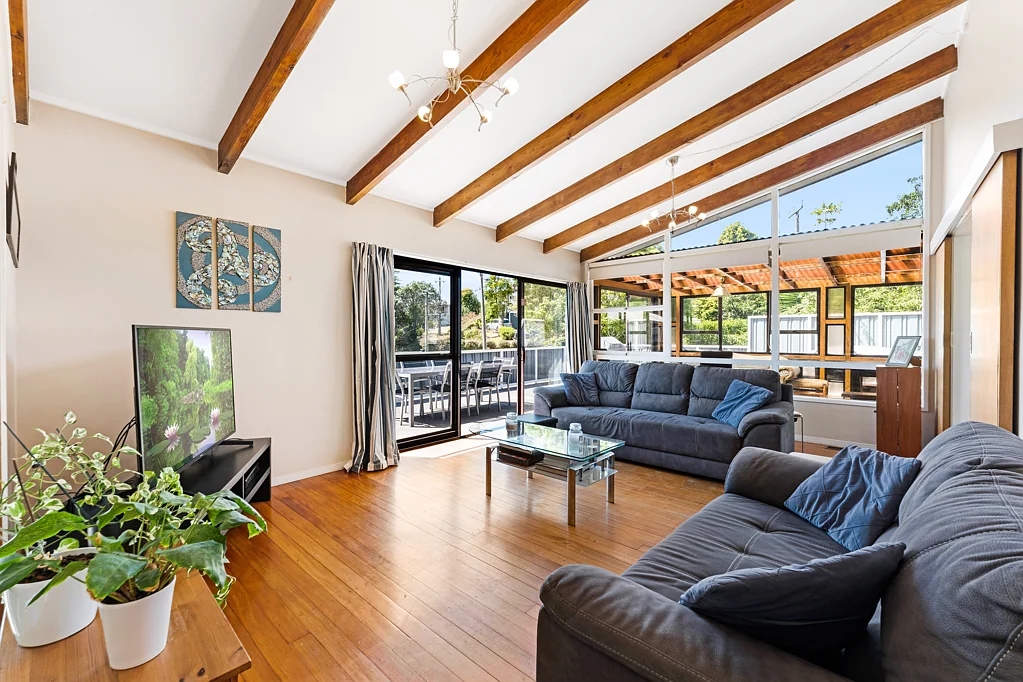 33 Tomo Street, New Lynn, Waitakere City, Auckland