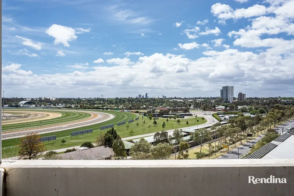 Kensington 2chambre Effortless Living Overlooking Flemington Racecourse