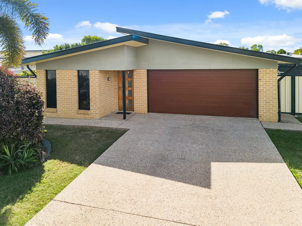 8 Guy Street, Emerald, QLD 4720