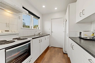 2/34B Sunnynook Road, Sunnynook, North Shore City