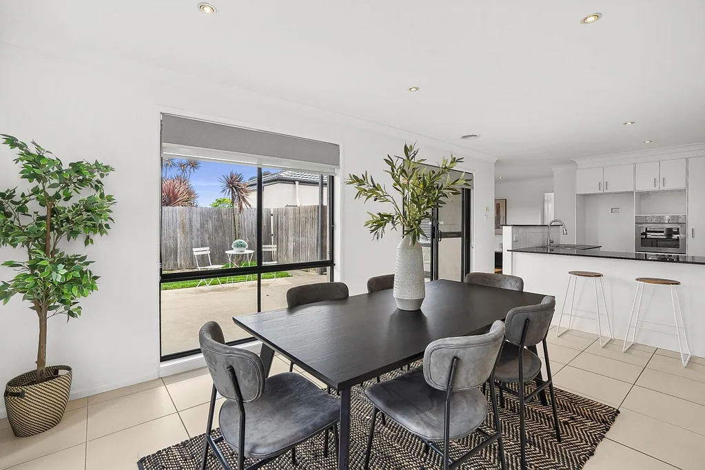 2/40 Siroset Close, Dunlop, ACT 2615