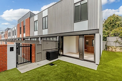 Mount Albert 2房  Low-maintenance townhouse living