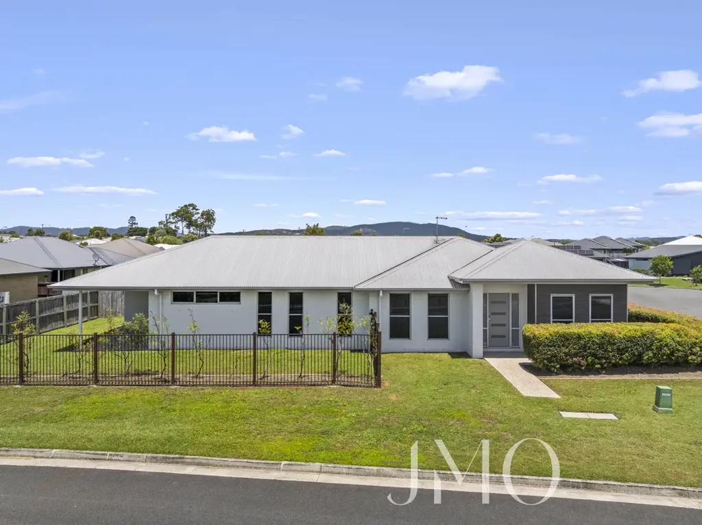 2 Headland Court, Ormeau, QLD 4208