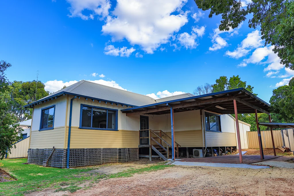 10 Beela Road, Brunswick, WA 6224