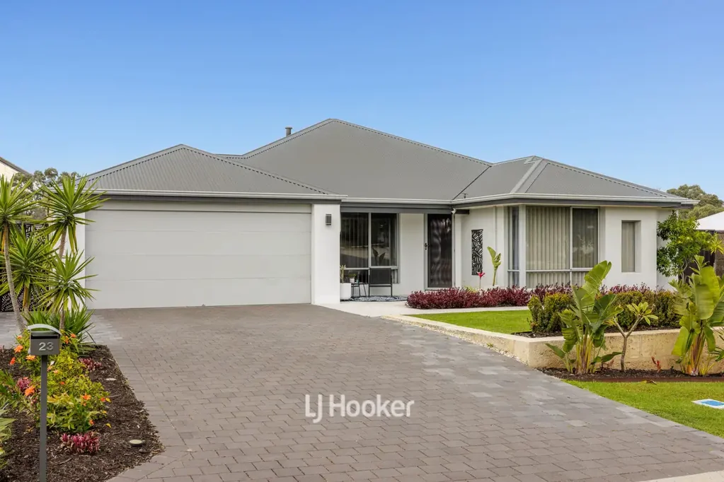 23 Advance Road, Dalyellup, WA 6230