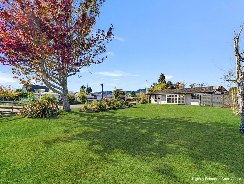 Hannahs Bay 3 Bedroom 1/4 Acre, 3 bedrooms + 2 studios
