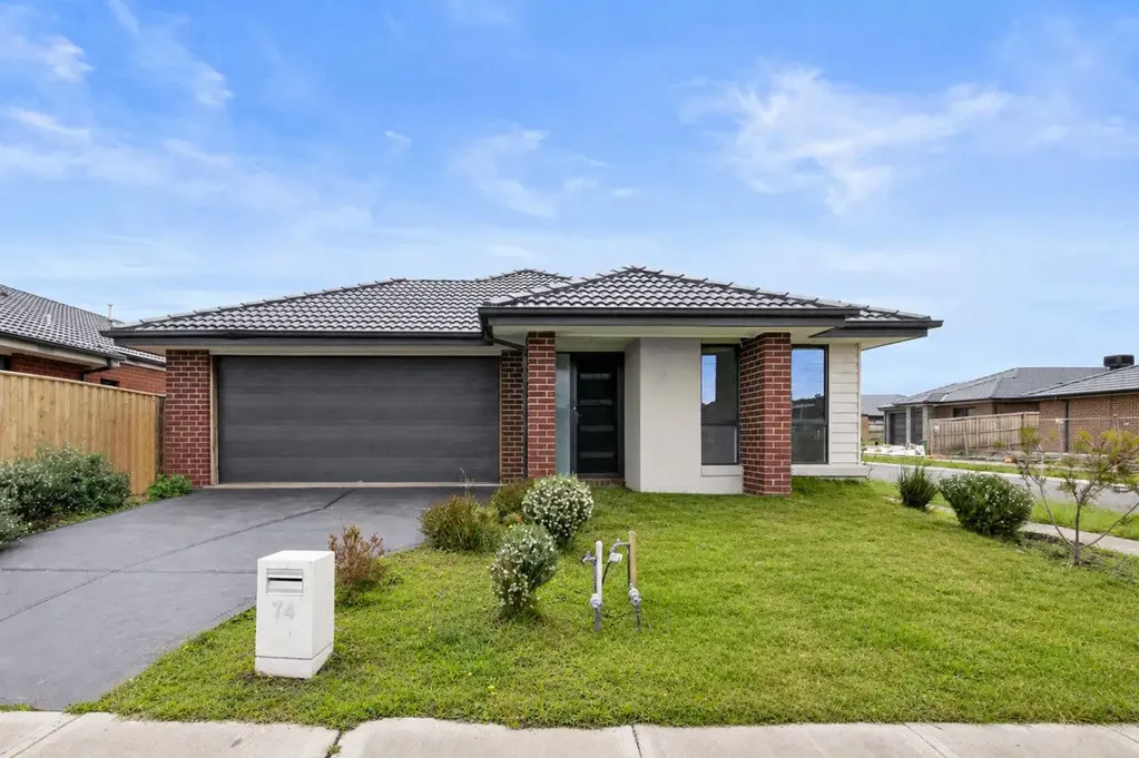 Beautiful Family Home with 3 Bedrooms + Study or Optional 4th Bedroom