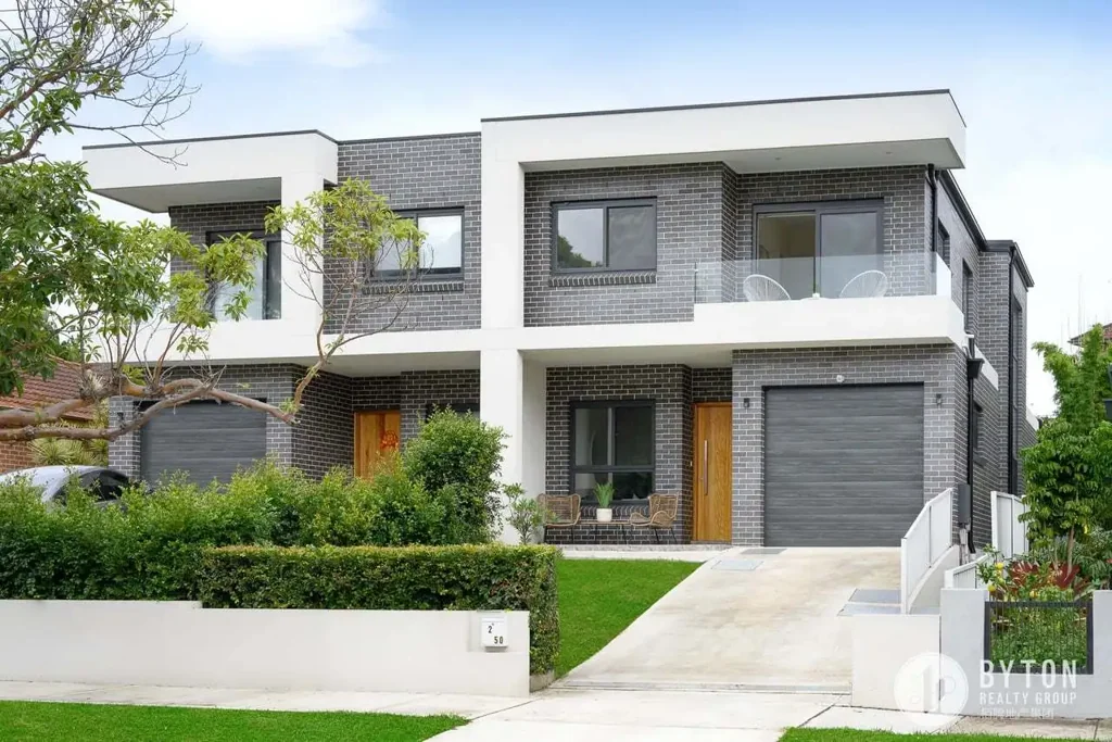 Strathfield 5Moenga Spacious Oversized Double Brick Duplex with Basement