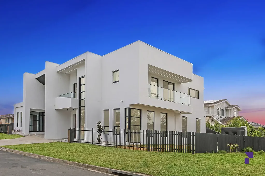 8 Ruthven Avenue, Milperra, NSW 2214