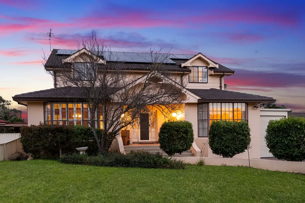 10 Herborn Place, Minto, NSW 2566
