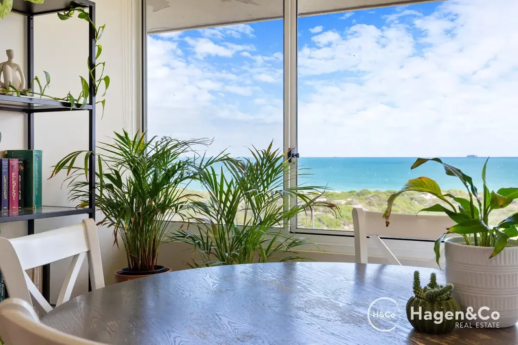 Scarborough 2部屋 Ocean Views from your Kitchen and Bedroom!