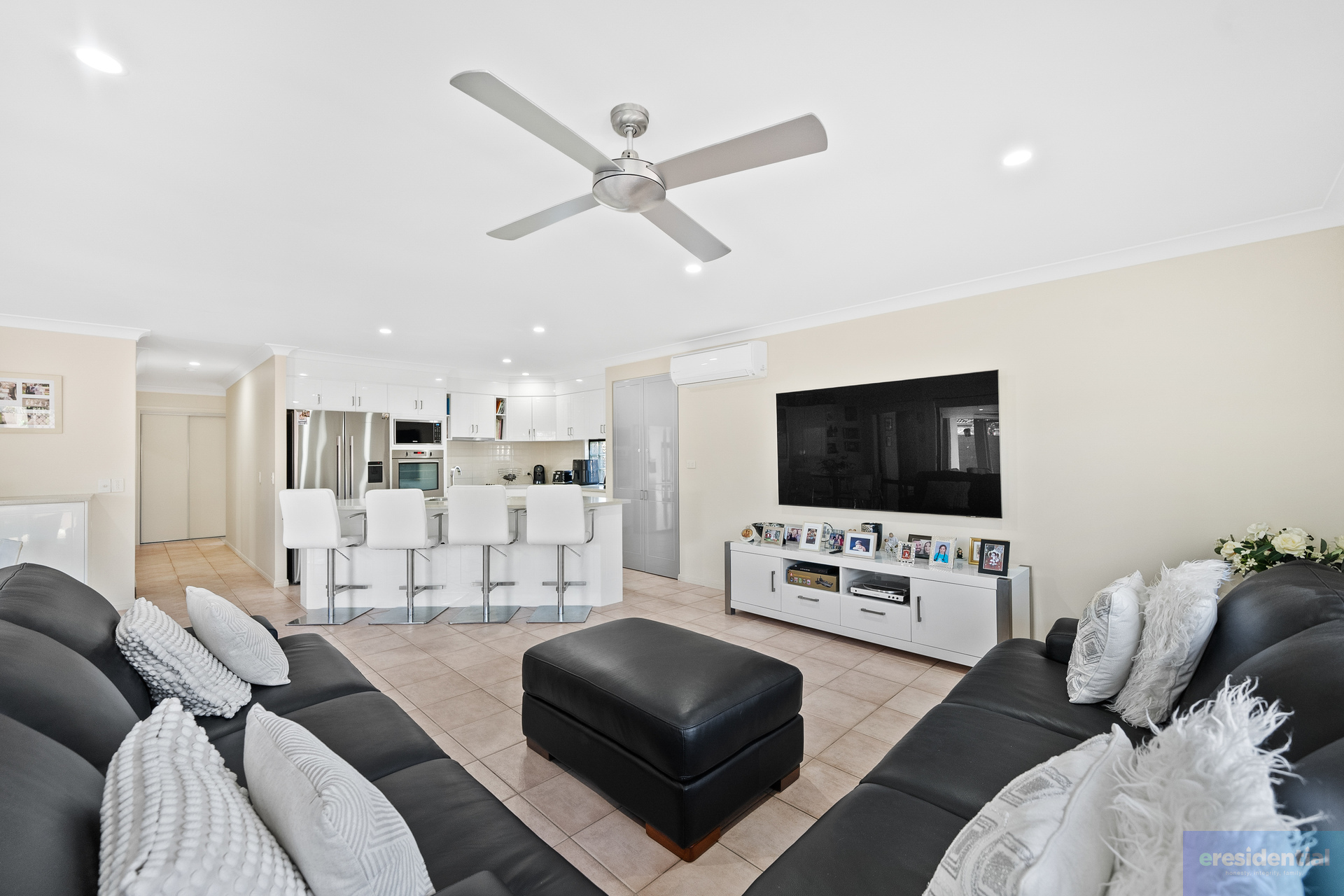 10 GRANDE TCE, HELENSVALE QLD 4212, 0 Schlafzimmer, 0 Badezimmer, House