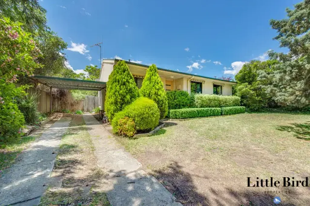 Neat Family Home in the Heart of Western