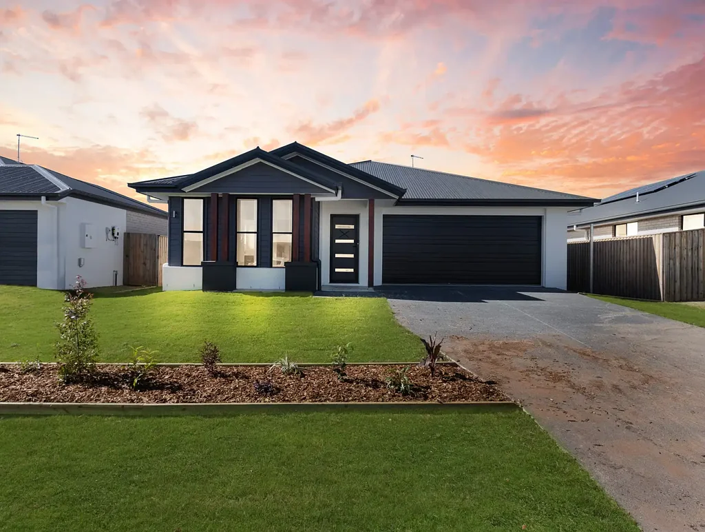 Brand New 4 Bedroom Home in Point Vernon for $700 Per week