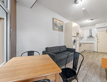 216/570 Swanston Street, Carlton, Melbourne CBD, 2 Bedrooms, 1 Bathrooms, Apartment