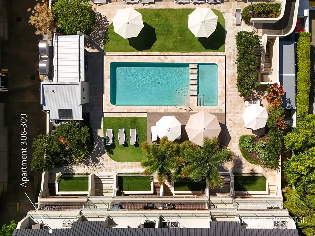 Noosa Heads 2房  Top-Floor Dual-Key Apartment in One of Noosa’s Most Sought-After Locations
