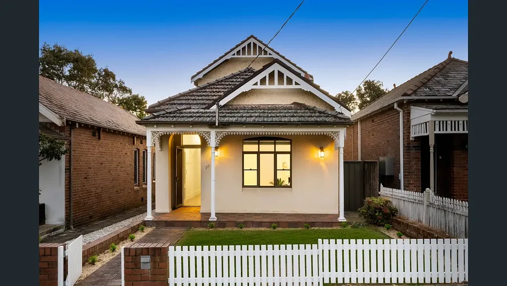 Spacious, Elegant and Perfectly Positioned