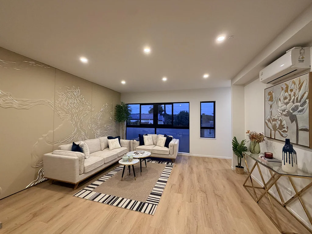 Mount Wellington 3chambre Last 1. Be Quick. Practical Family Homes 160m2.