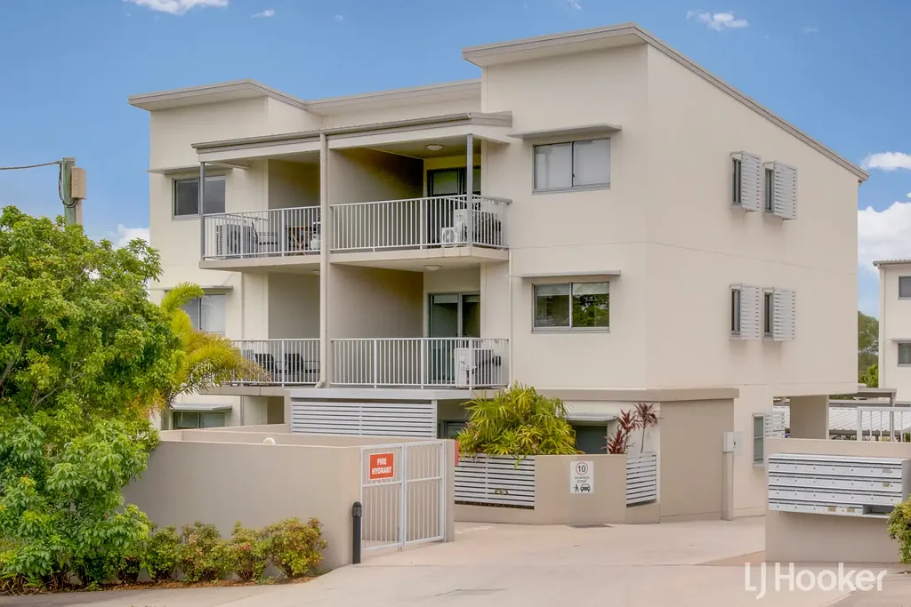 2/20 Flinders Street, West Gladstone, QLD 4680