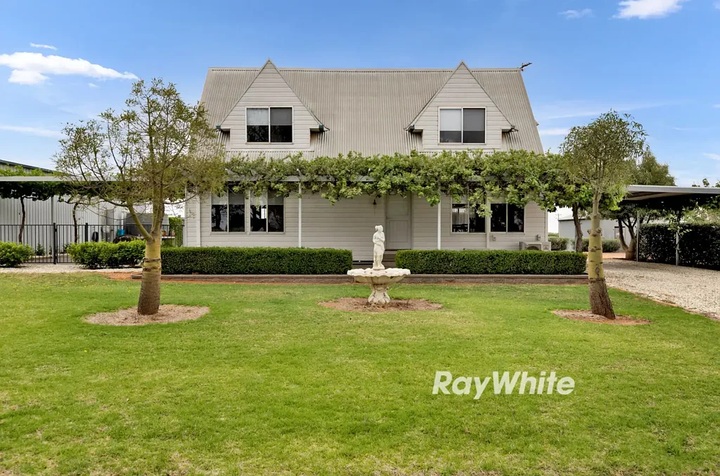 57 Pitman Avenue, Buronga, NSW 2739