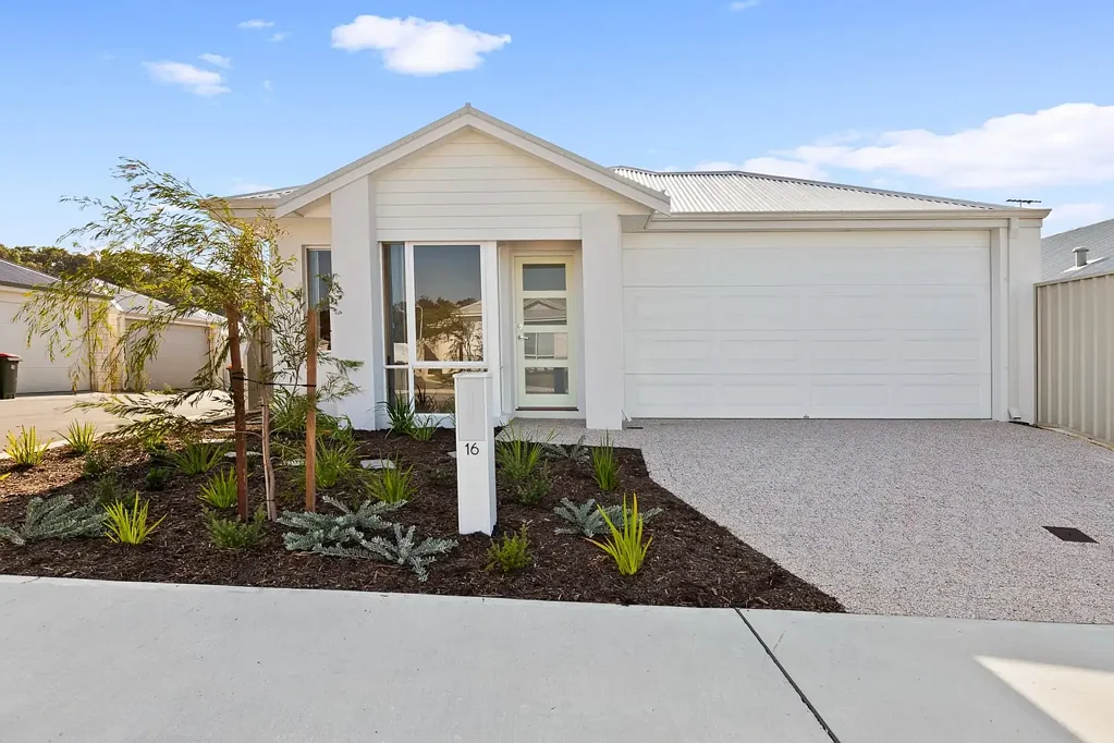 Yanchep 3ห้องนอน Beach Life!! Why build when This One is Ready to Go!