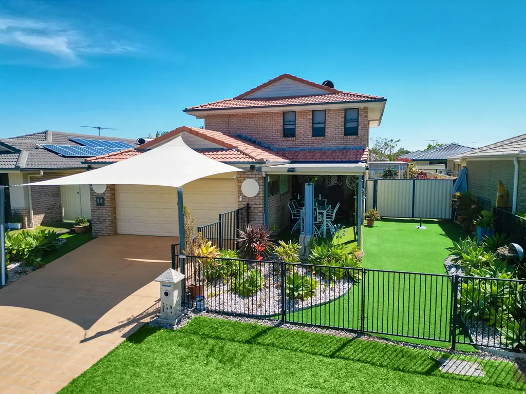 34 Eimeo Place, Sandstone Point, QLD 4511