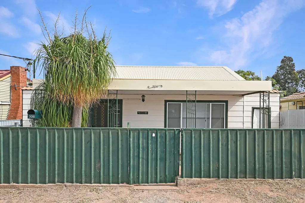306 Patton Street, Broken Hill, NSW 2880