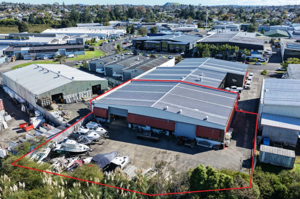 Pakuranga Industrial facility with 750sqm yard