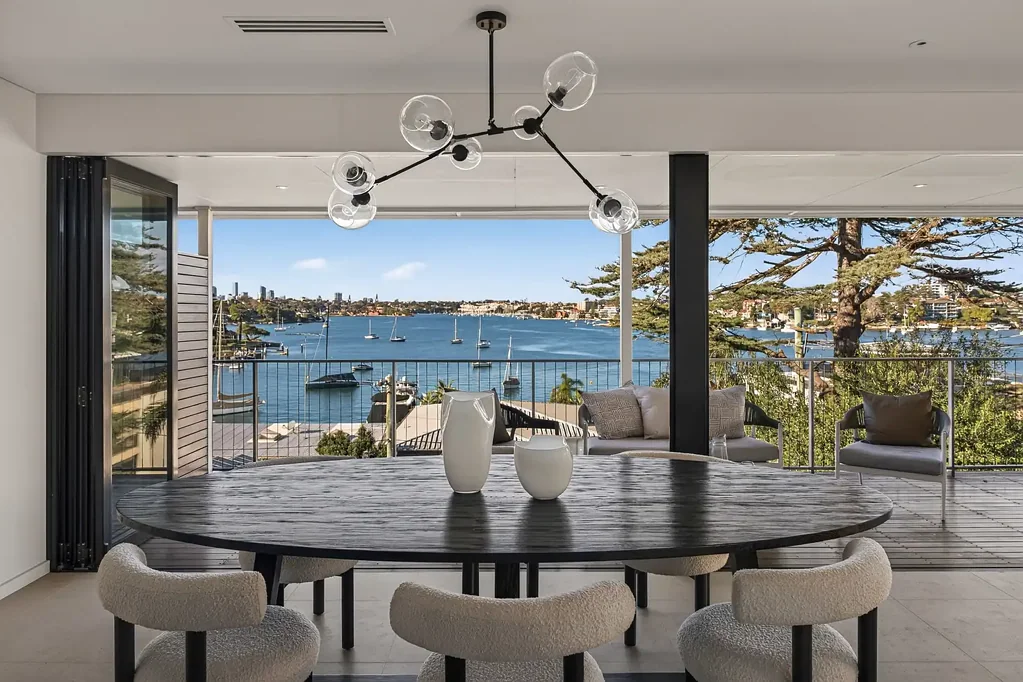 Hunters Hill 4Phòng ngủ Elevated Waterfront Luxury with Spectacular Panoramic Views