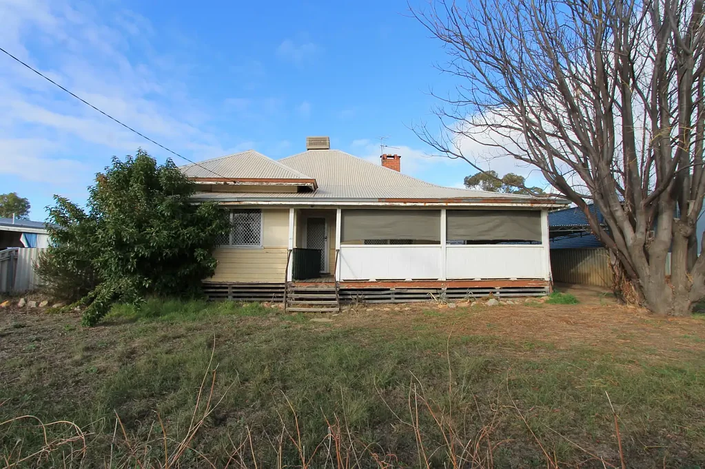 Well presented 3 Bedroom