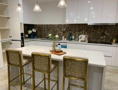 4223C Great North Road, Glendene, Waitakere City, Auckland, 4房, 3浴, 整租独立别墅