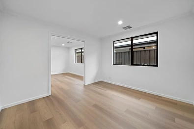 6A & 6B Cavenagh Street, Elizabeth Downs, SA 5113, 4 Schlafzimmer, 2 Badezimmer, House