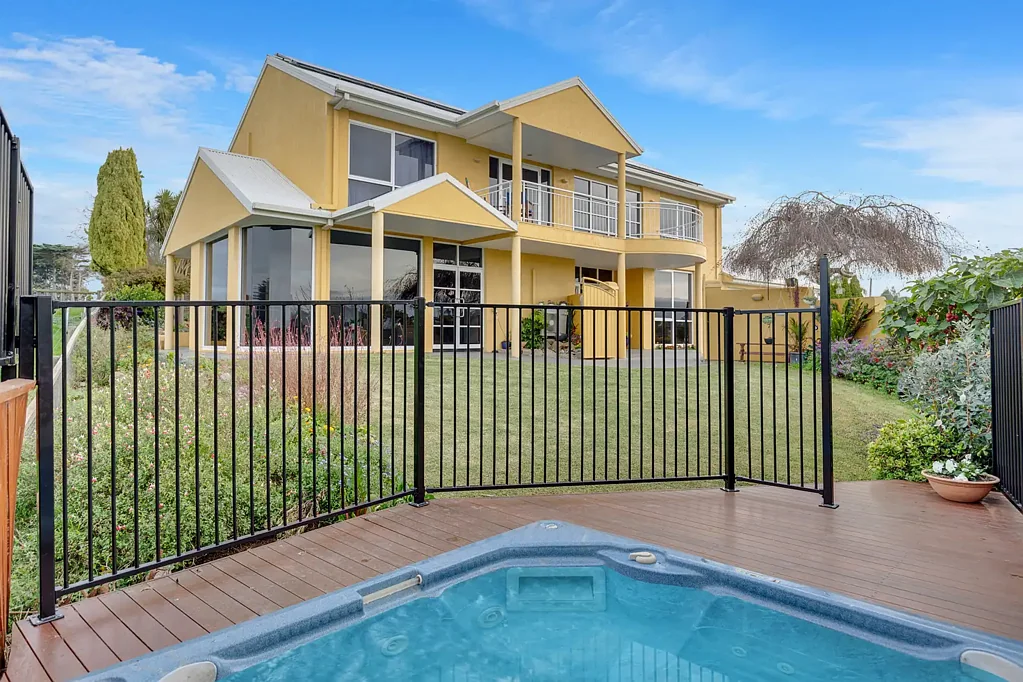 Leongatha 5房  Prestigious Family Home in Leongatha!