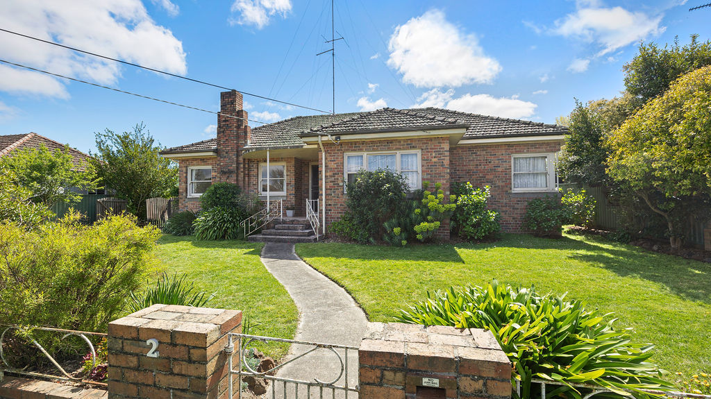 2 COLLARD ST, NEWINGTON VIC 3350, 0 habitaciones, 0 baños, House