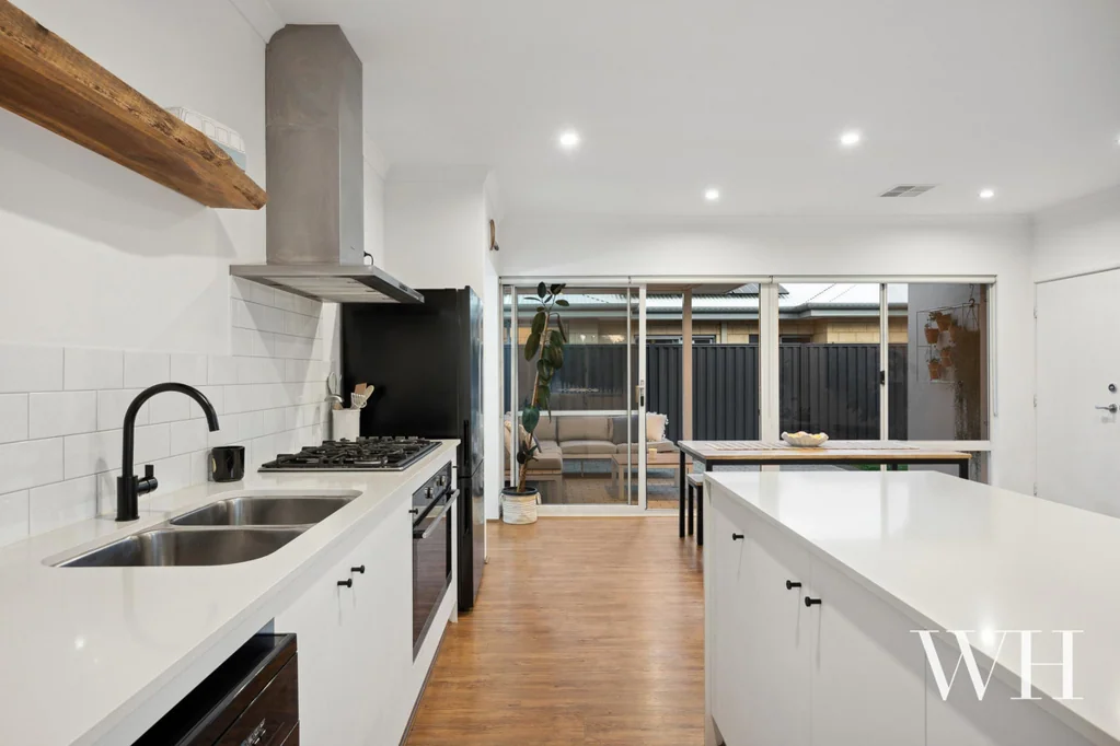 27 Denien Street, Willagee, WA 6156