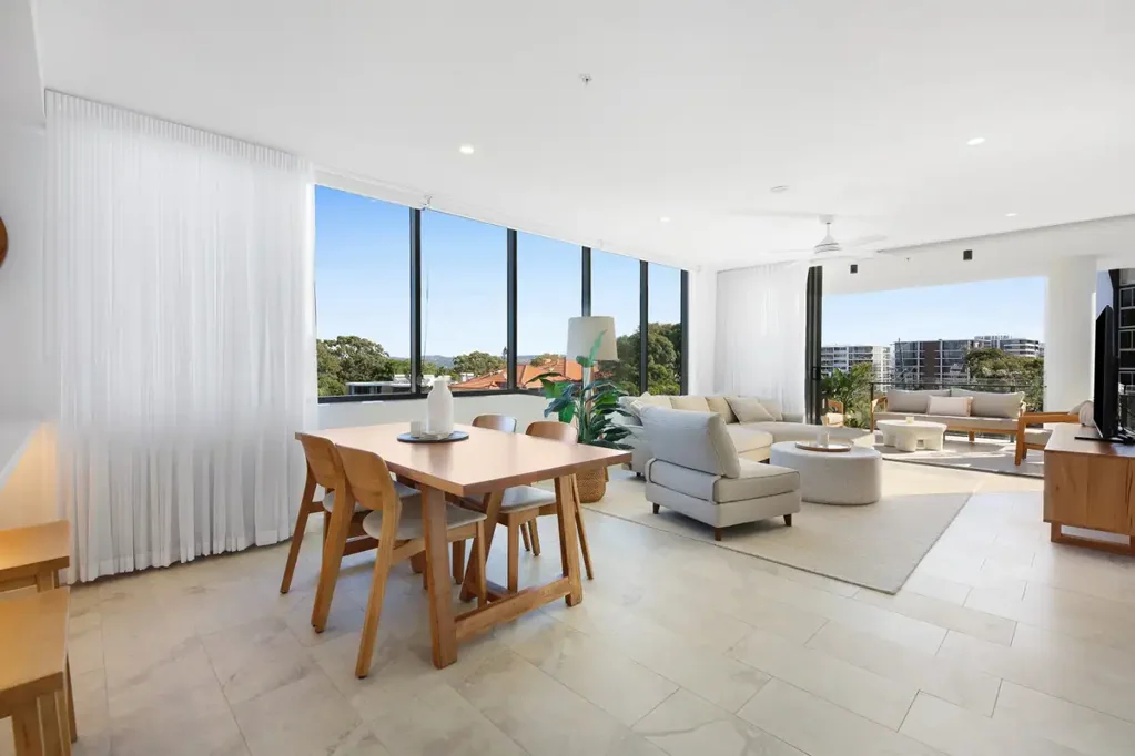 Coolangatta 2ਬੈੱਡਰੂਮ The Perfect Balance of Beachside Luxury and Convenience