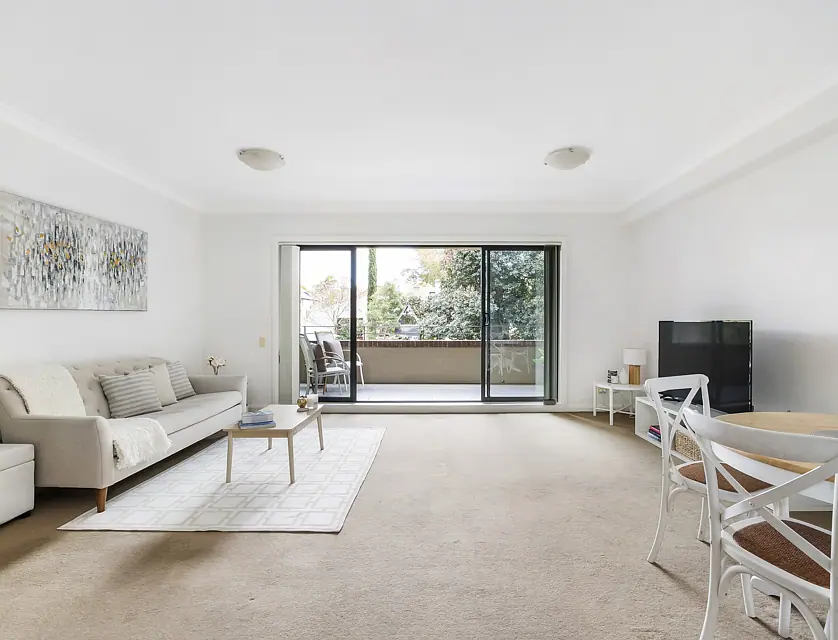 33/1-3 Coronation Avenue, Petersham, Inner West, 2 Kuwarto, 2 Banyo, Apartment