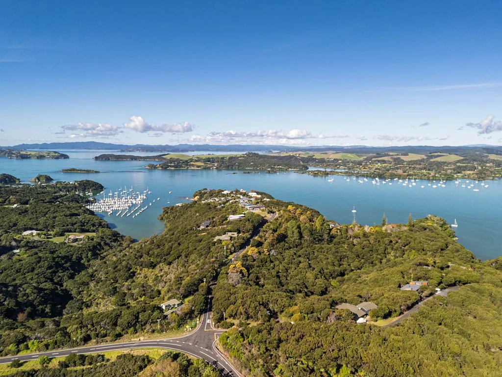 Kerikeri 3침실 Tree-Top Retreat with Water Views