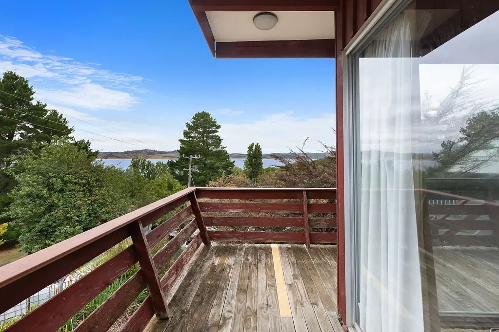 Old Adaminaby 3ਬੈੱਡਰੂਮ Character-Filled Retreat by the Lake