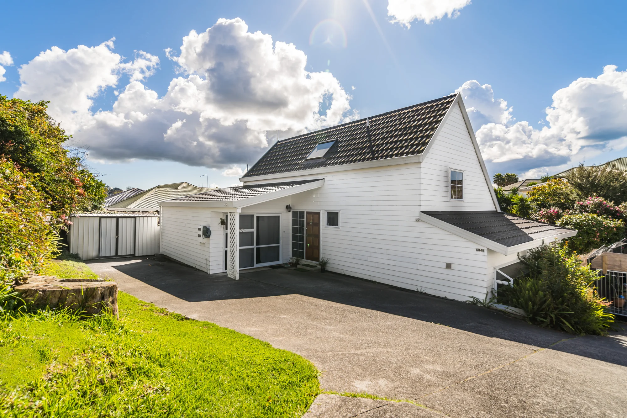 Stanmore Bay, 3 Bed, 2.5 Bath