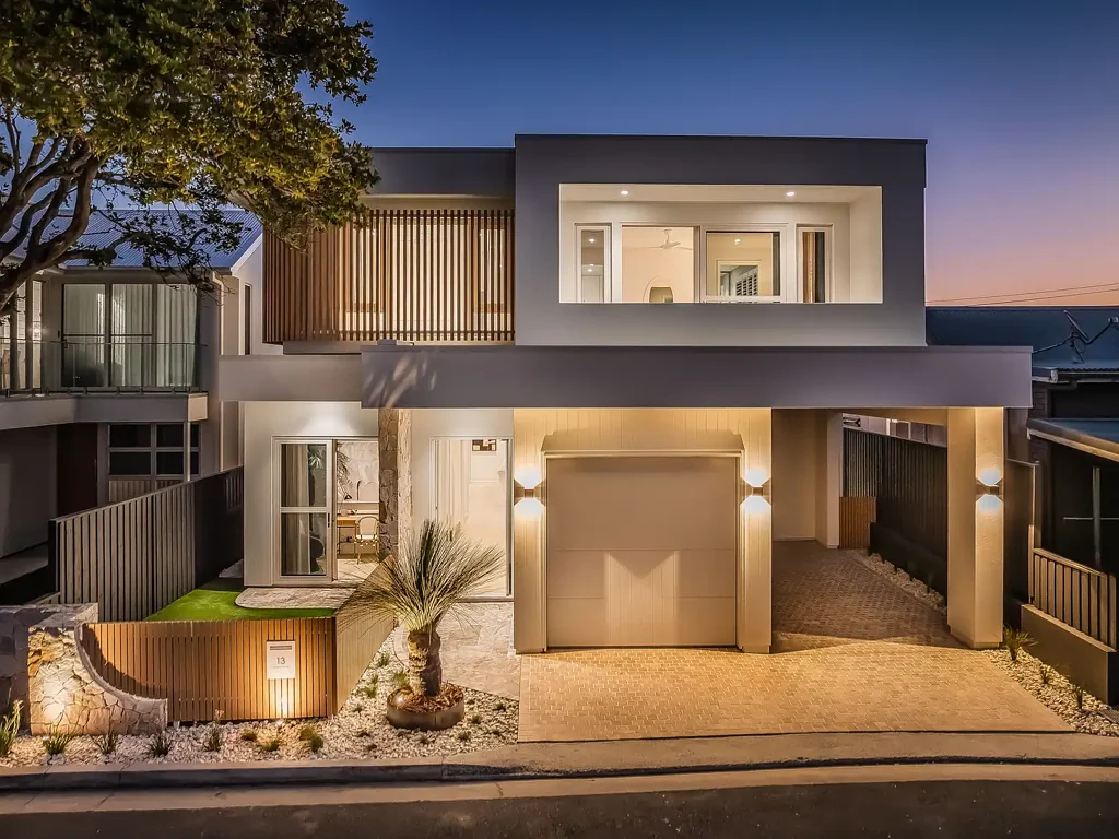 Kingscliff 3房  Effortless coastal living with day-spa luxury – Just 150M from the beach